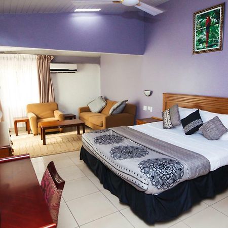 Crismon Hotel تيما المظهر الخارجي الصورة