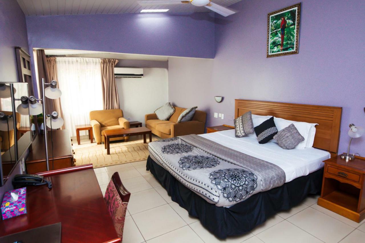 Crismon Hotel تيما المظهر الخارجي الصورة