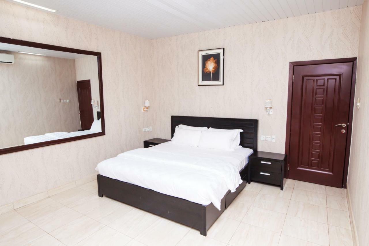 Crismon Hotel تيما المظهر الخارجي الصورة